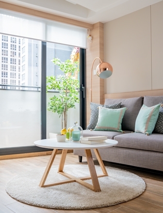Gage-one bedroom w balcony