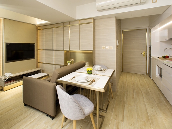 Humphreys-two bedroom w balcony