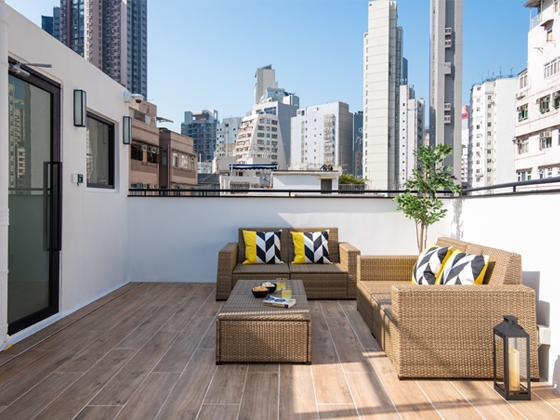 Gage-one bedroom w rooftop terrace