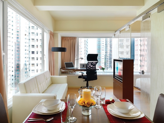 Johnston-one bedroom w terrace